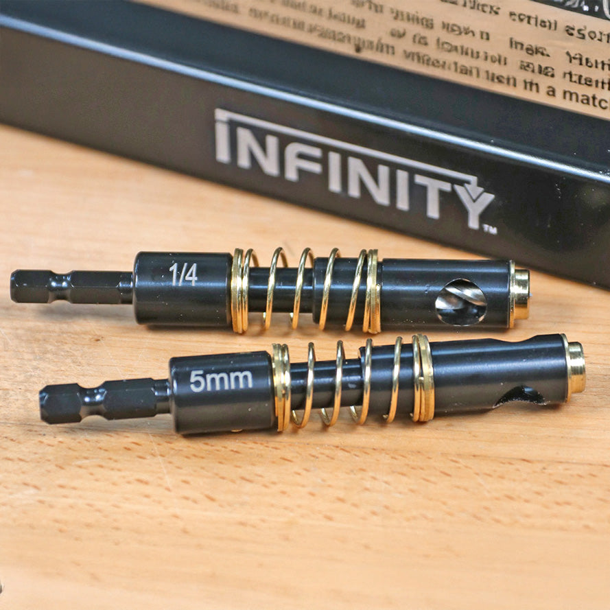 Both 5mm and 1/4" bits are provided.
